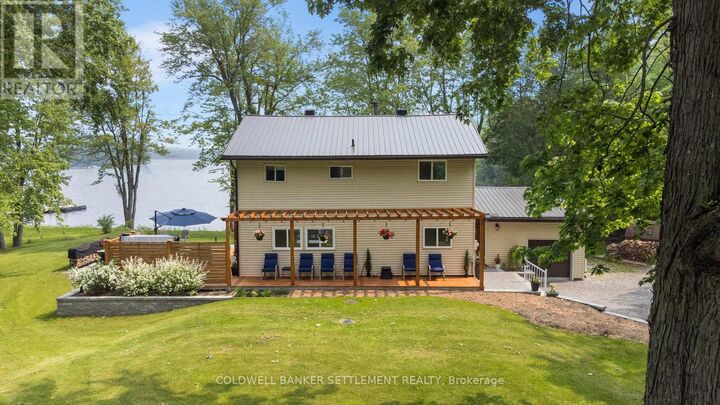Property Photo:  1021 Trillium Point Road  ON K0H 2P0 
