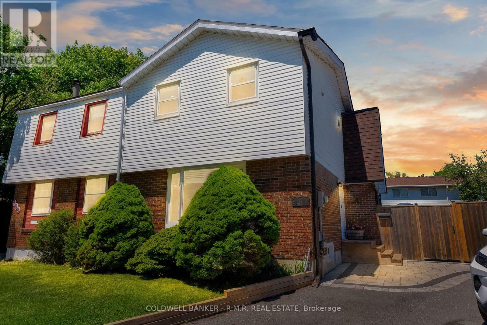 Property Photo:  486 Neptune Court  ON L1J 6E1 
