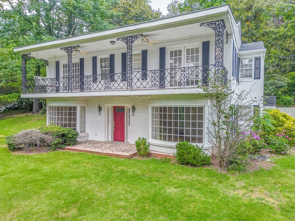 Property Photo: 1302 Morton Drive GA 30720