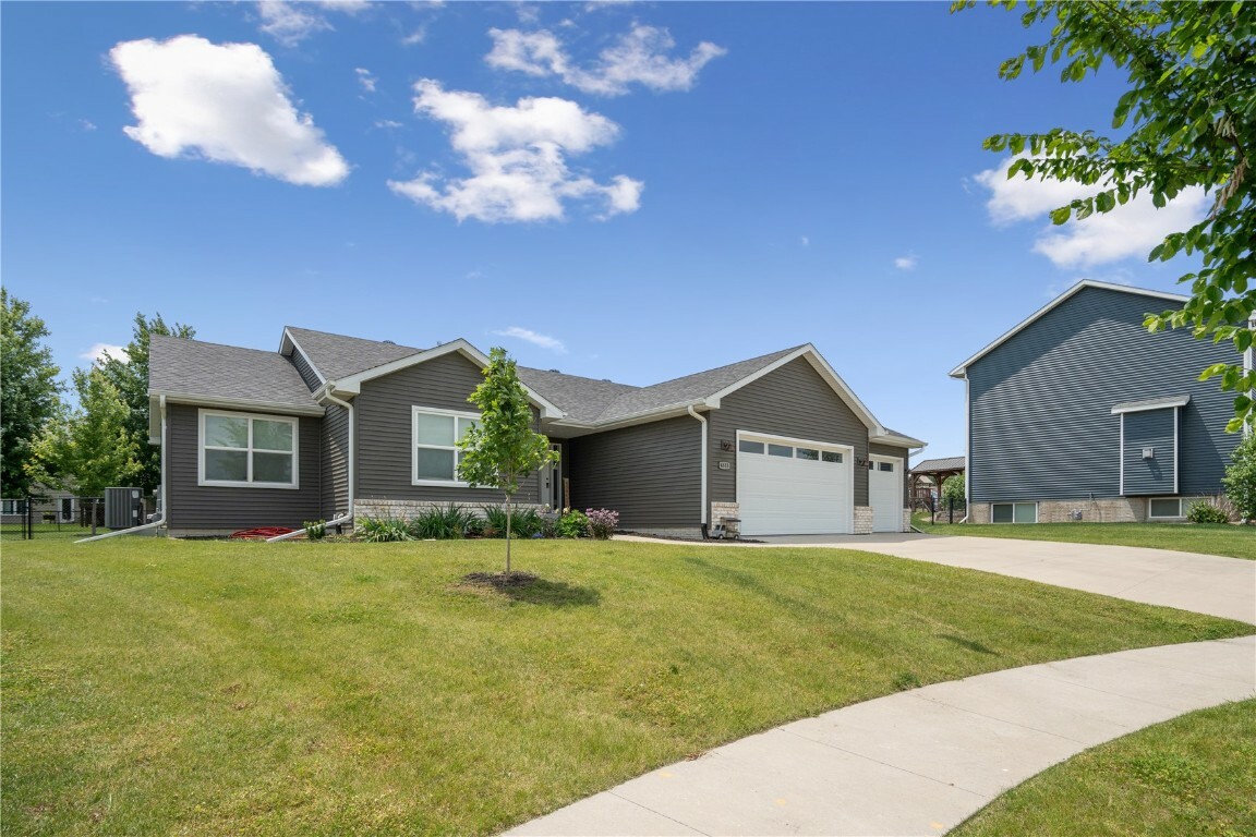 Property Photo: 4613 Prairie Grass Court NE IA 52411