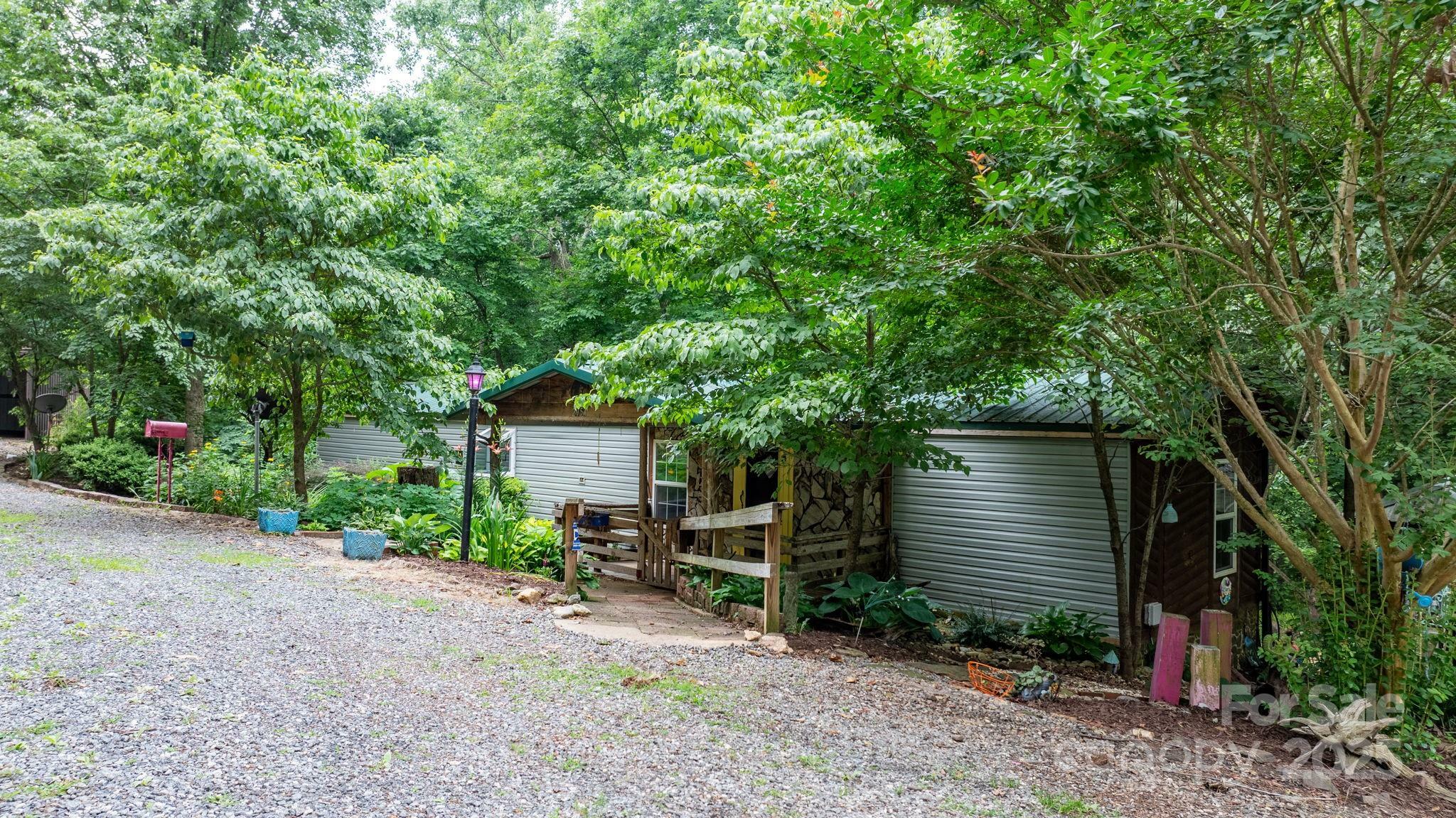 Property Photo: 2951 Evergreen Trail NC 28168