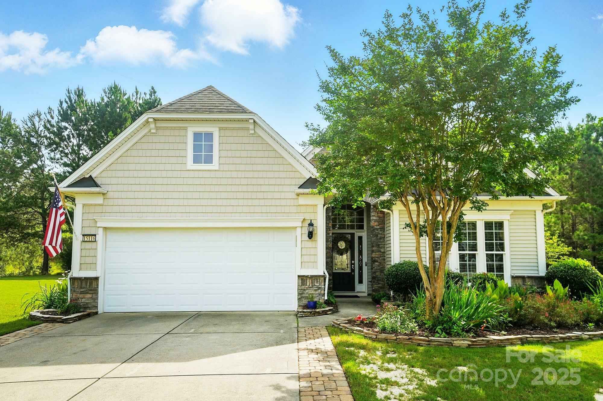 Property Photo: 15116 Legend Oaks Court SC 29707