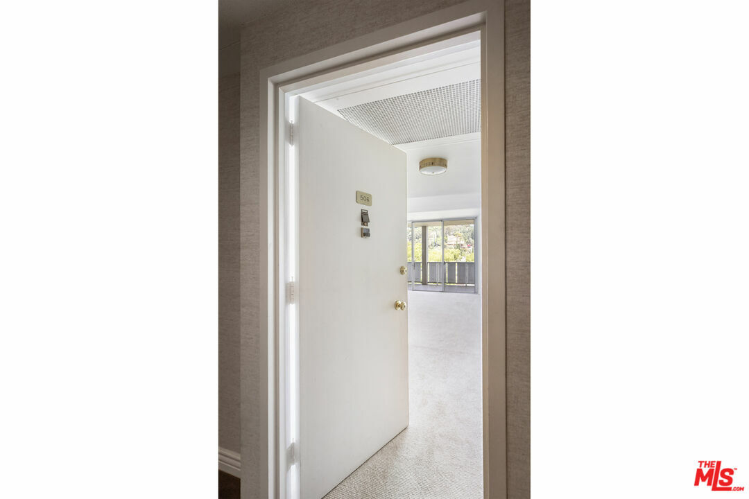 Property Photo: 4455 Los Feliz Blvd CA 90027