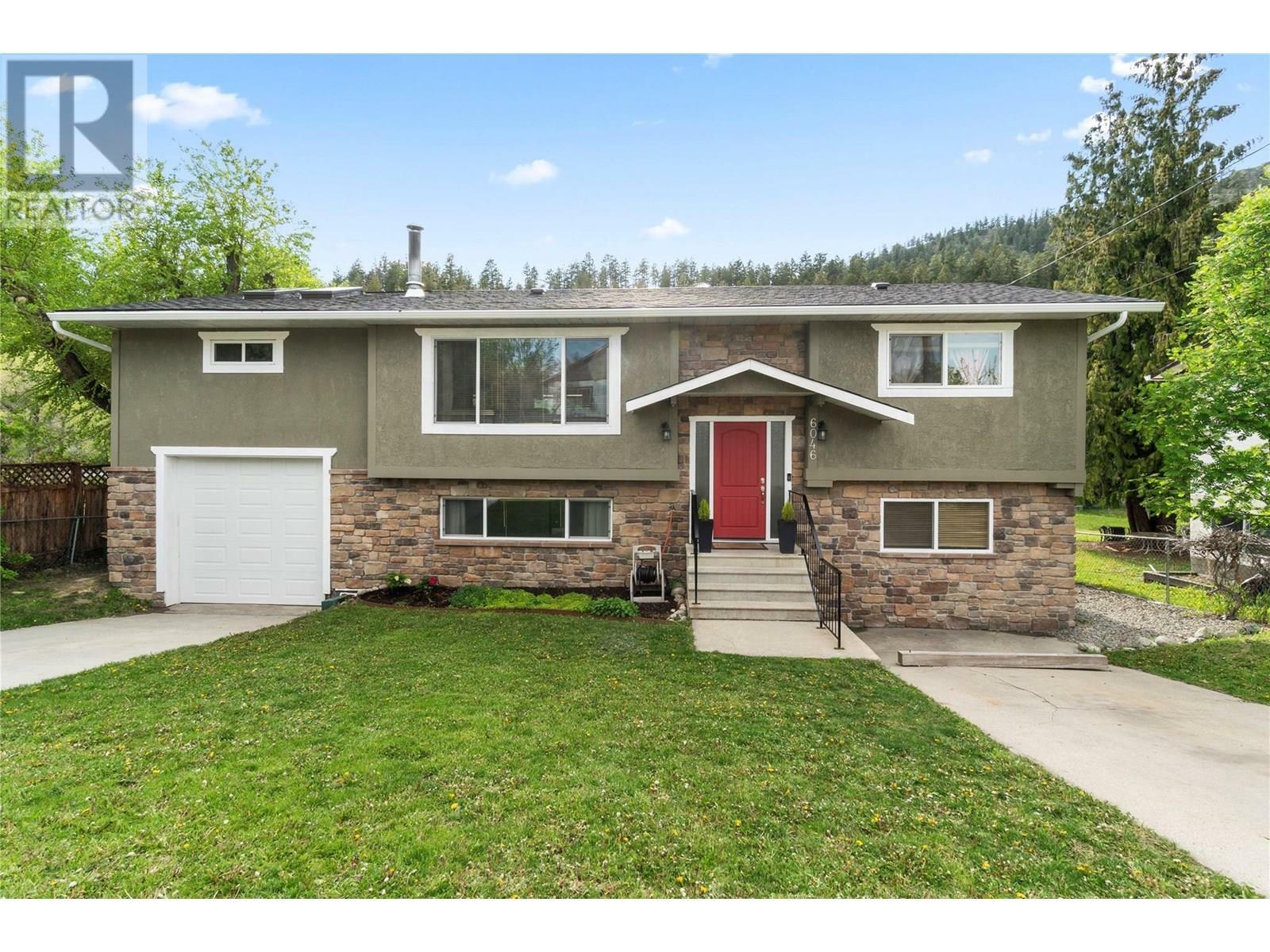 Photo de la propriété: 6046 Jackson Crescent BC V0H 1X4