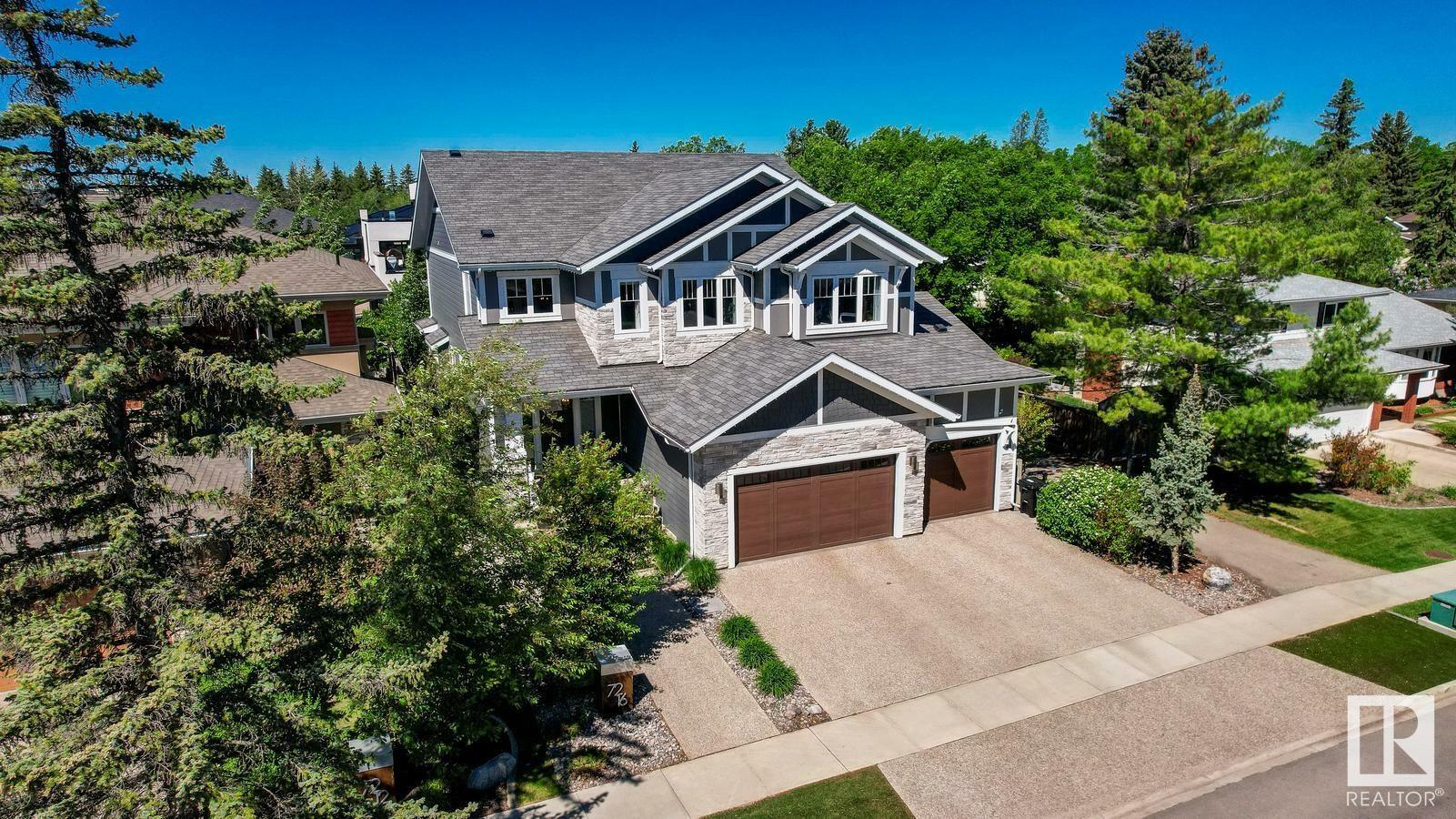 Photo de la propriété: 7216 156 Street NW AB T5R 4K8