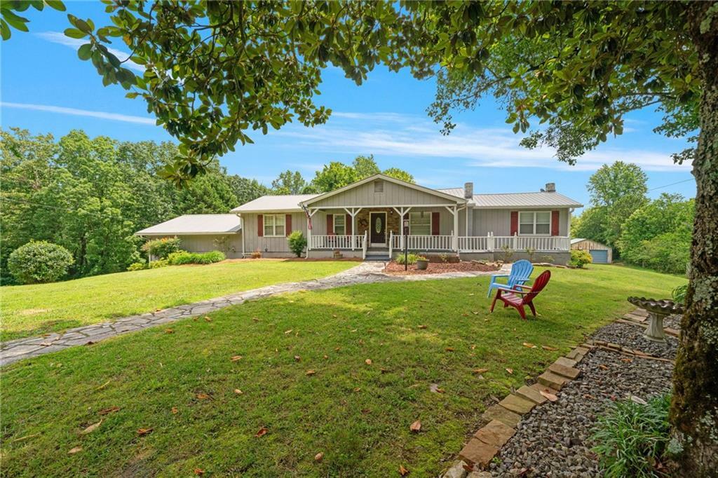 Property Photo: 404 Davis Road W GA 30139