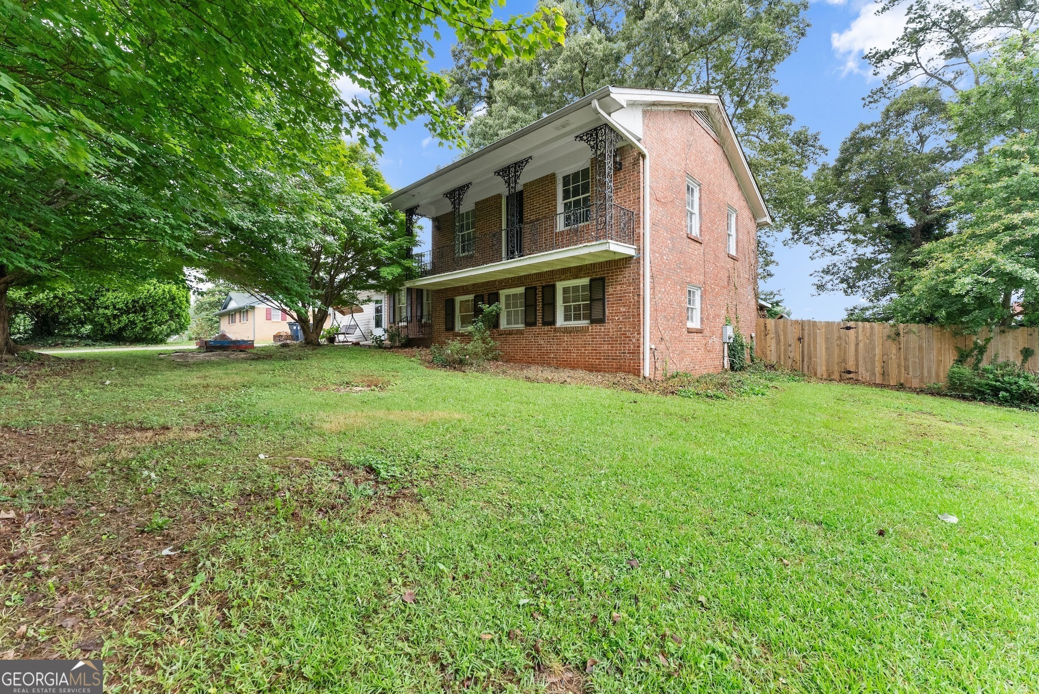 Property Photo: 2711 Bethesda Court NE GA 30044