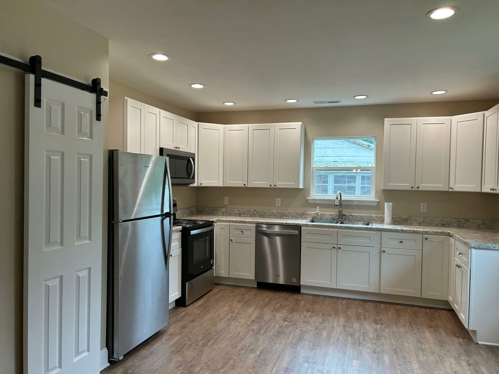 Property Photo: 8430 Springfield Road TN 37379