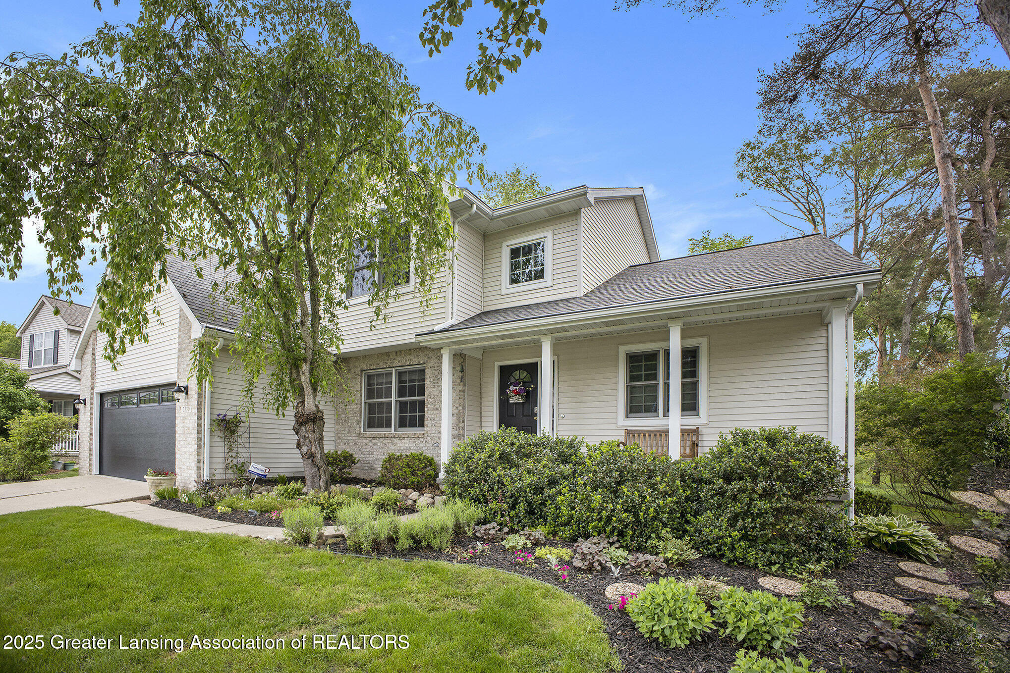 Property Photo: 2530 Sanibel Hollow MI 48842
