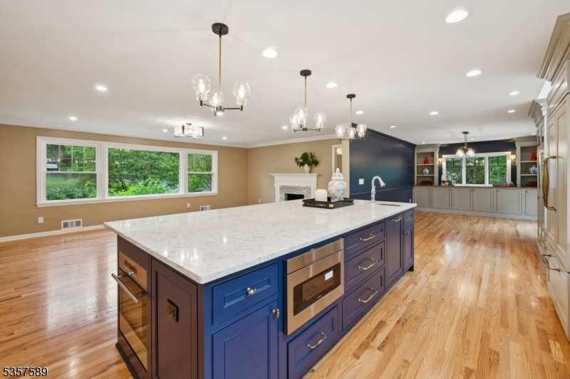 Property Photo: 25 Woodcliff Dr NJ 07940