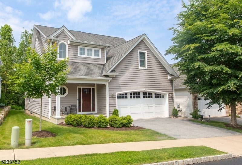 42 Bluffs Ct  Hamburg Boro NJ 07419 photo