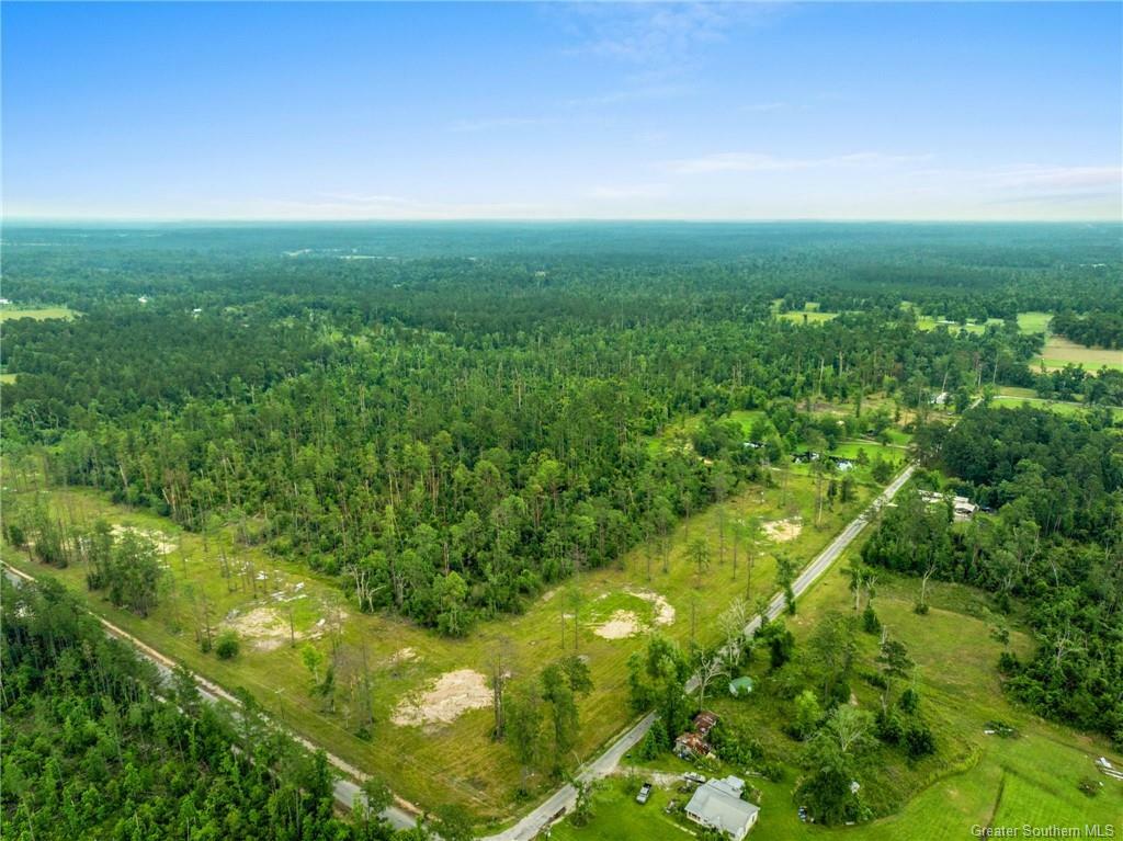 Property Photo: 0 Tract 2 Duke Hollingsworth Road LA 70657