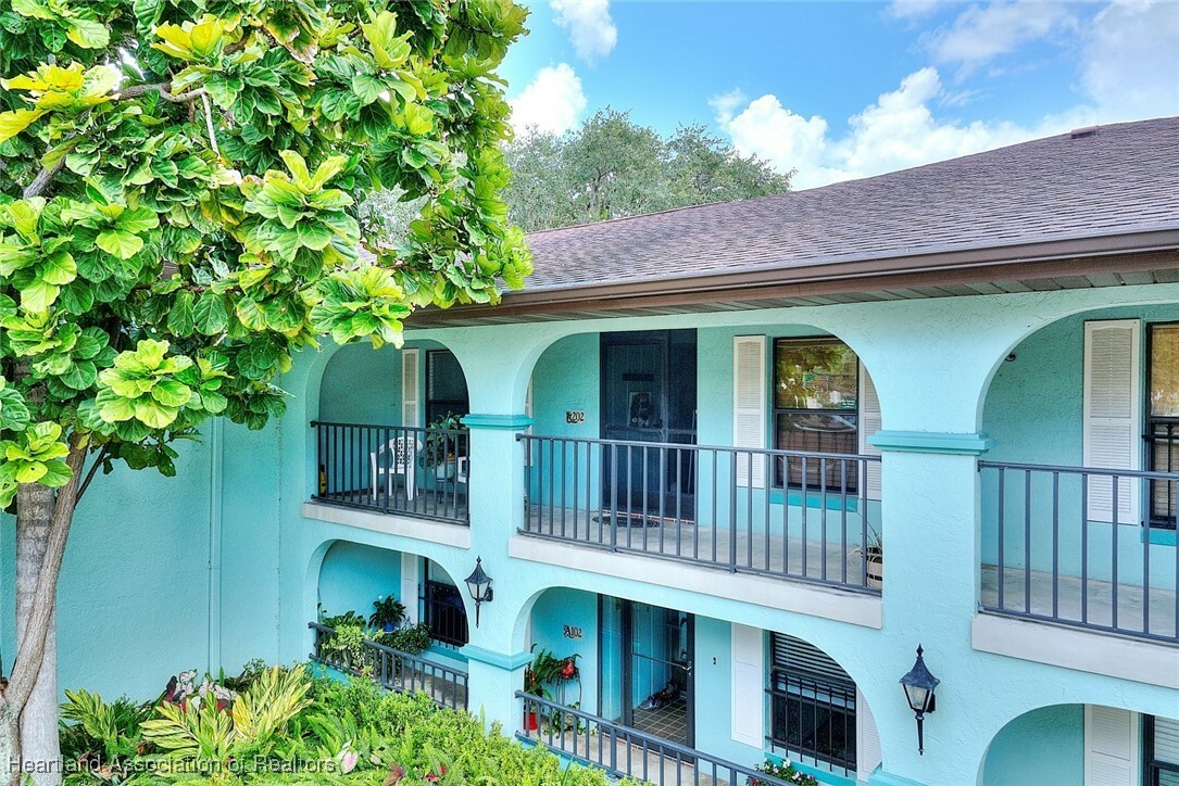 Property Photo: 1655 Lakeview Drive FL 33870