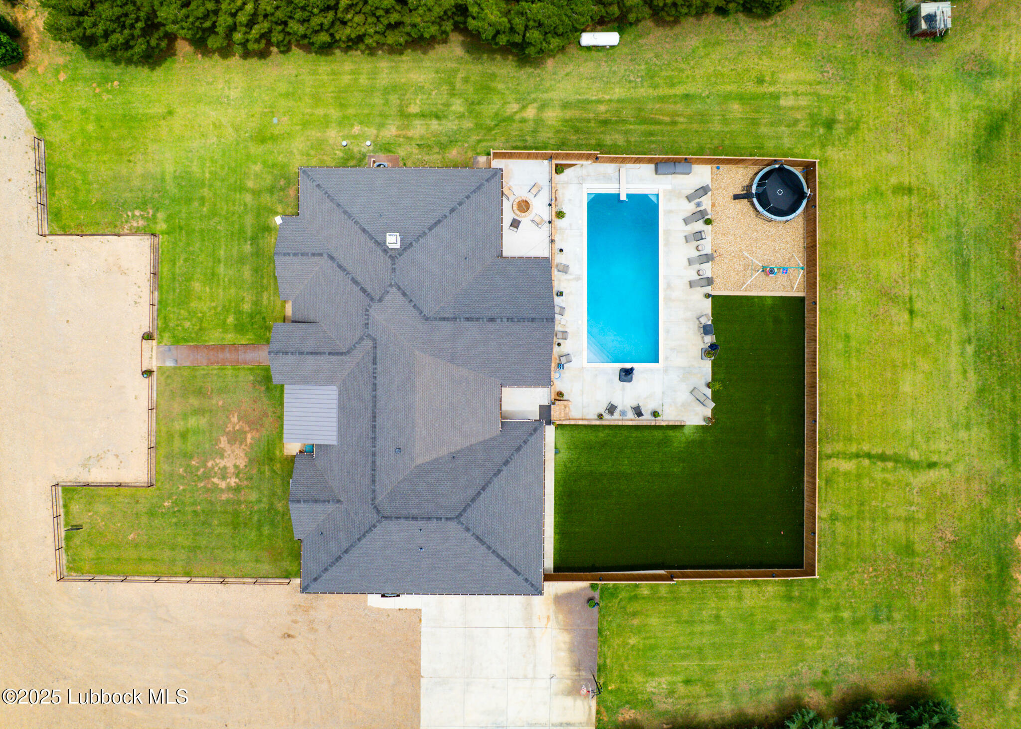 Property Photo: 10005 County Rd 7300 TX 79382