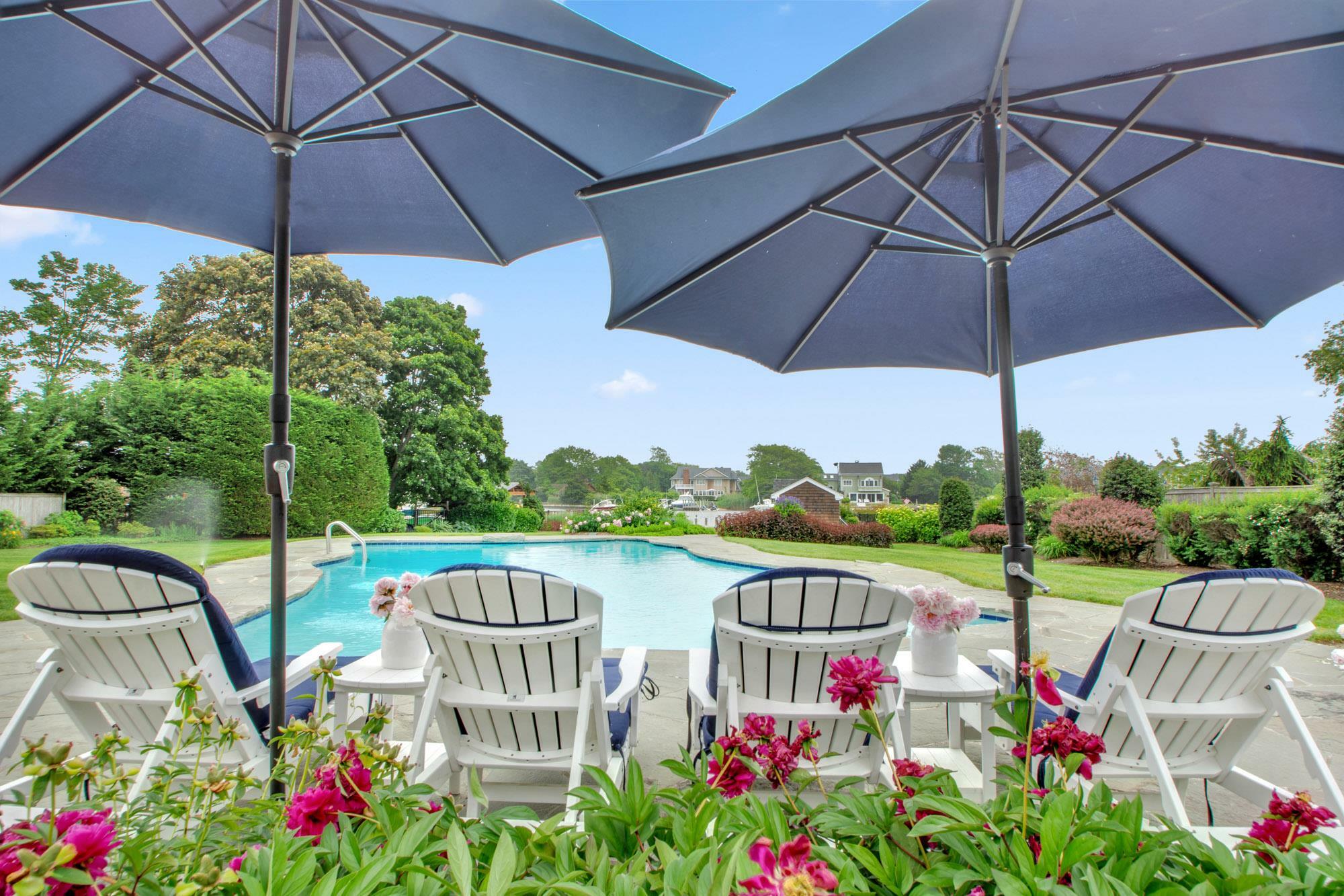 Property Photo:  161 Wampum Lane  NY 11795 