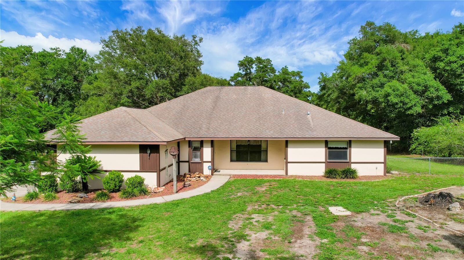 Property Photo:  39132 Grays Airport Road  FL 32159