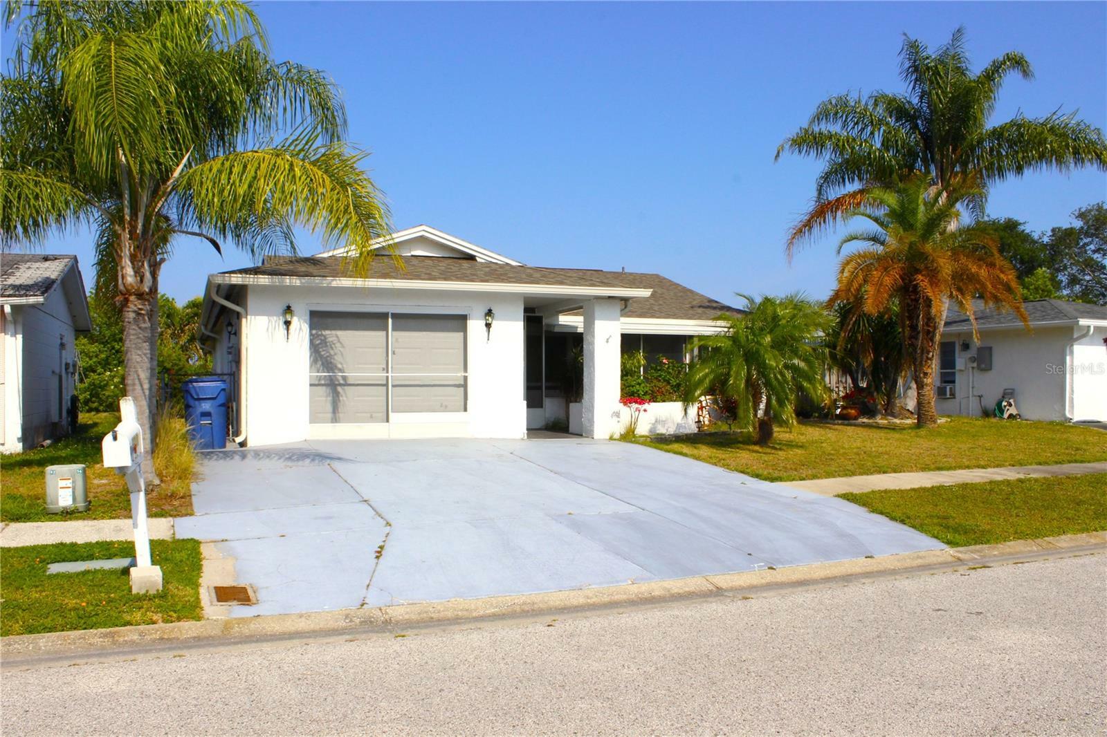 Property Photo: 2211 Harrison Drive FL 34691