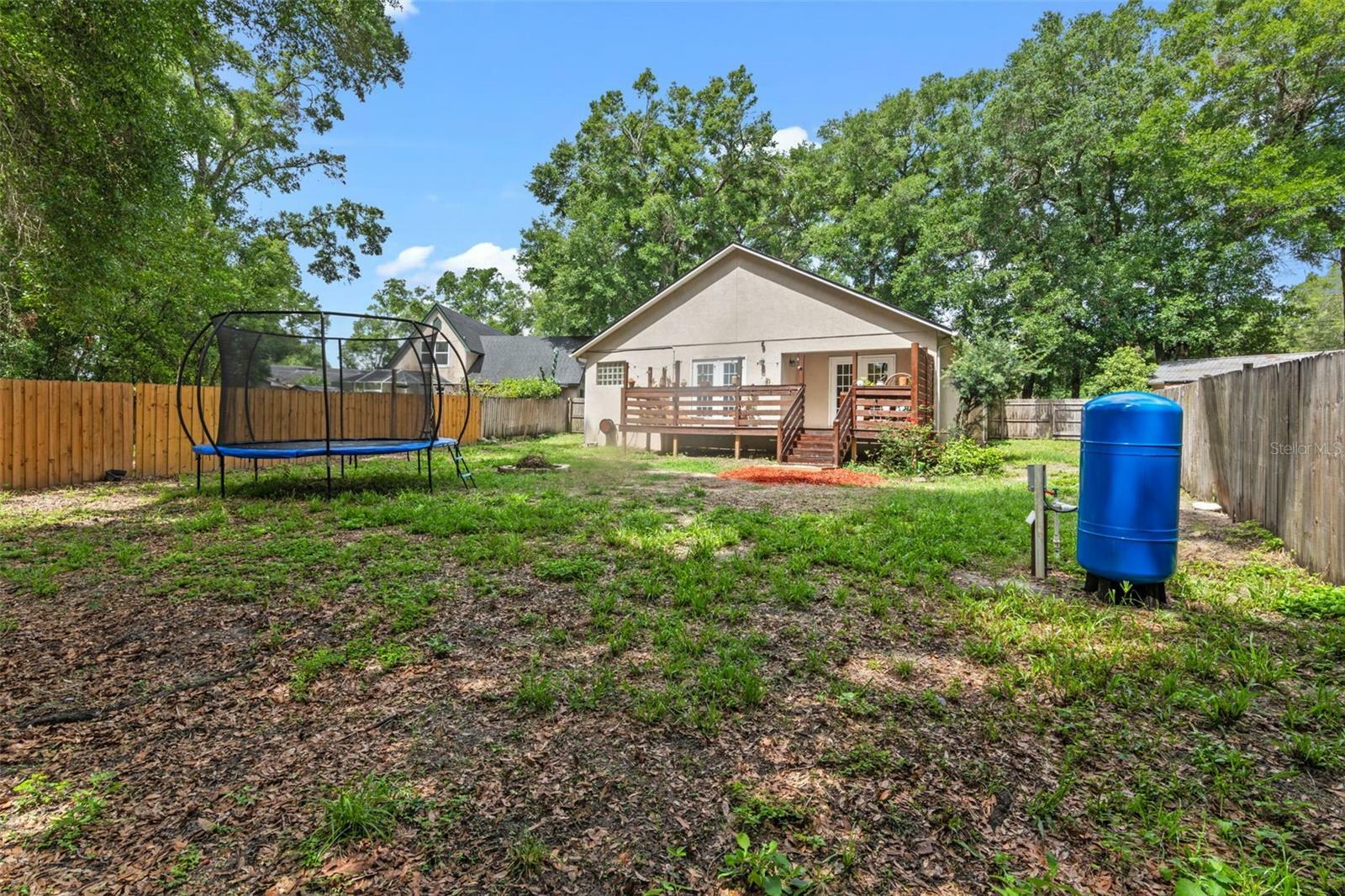 Property Photo: 30926 County Road 435 FL 32776