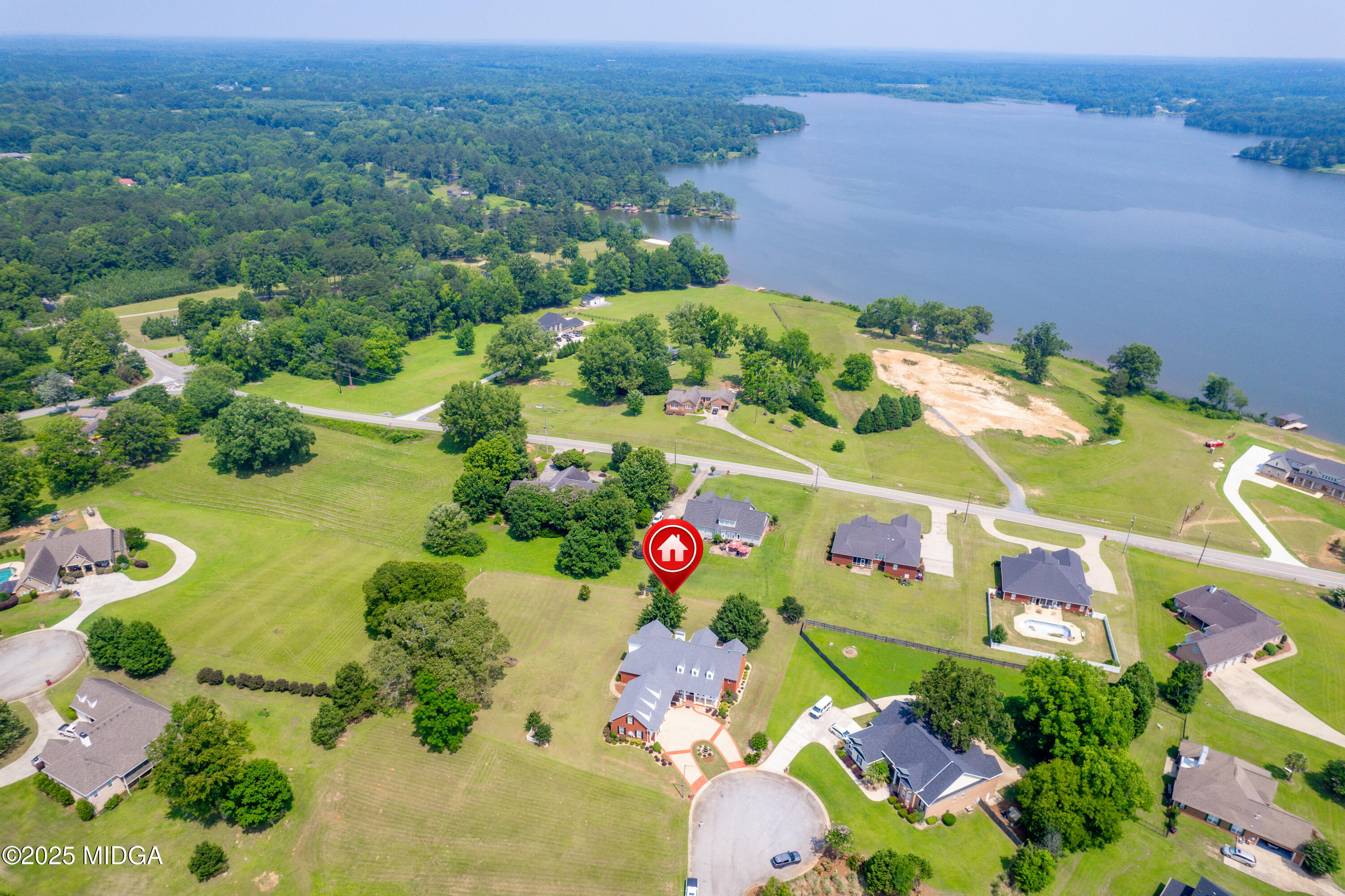 Property Photo: 207 Josiah Court GA 31220