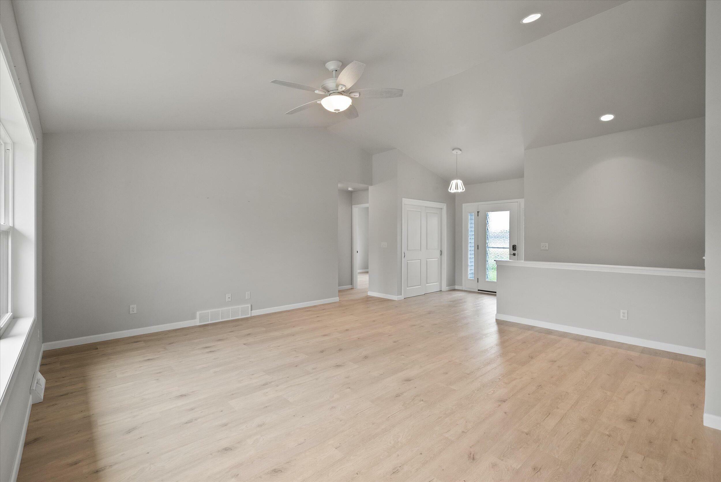 Property Photo: 471 Winners Cir WI 53020