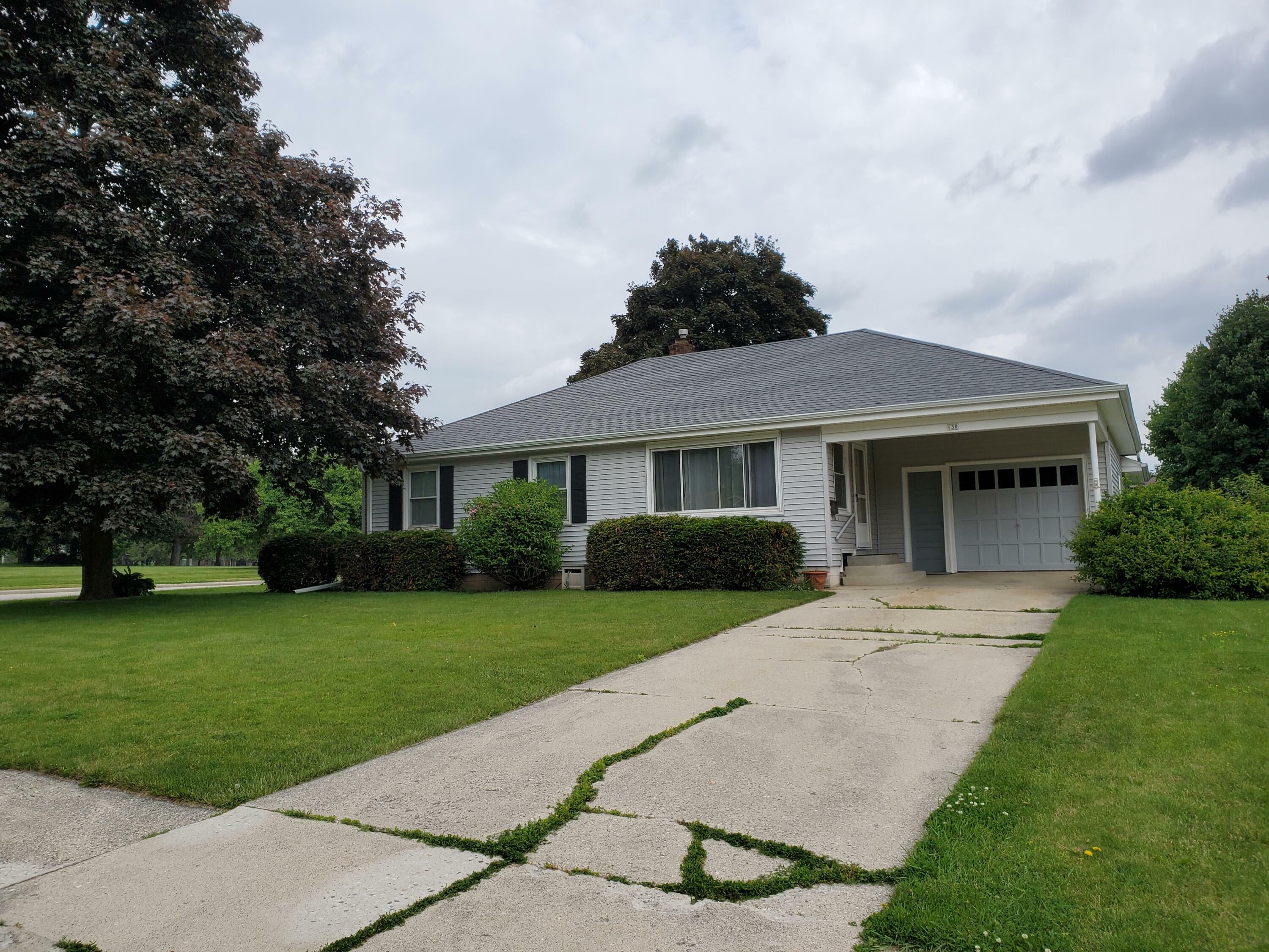 Property Photo: 130 W Prospect St WI 53027
