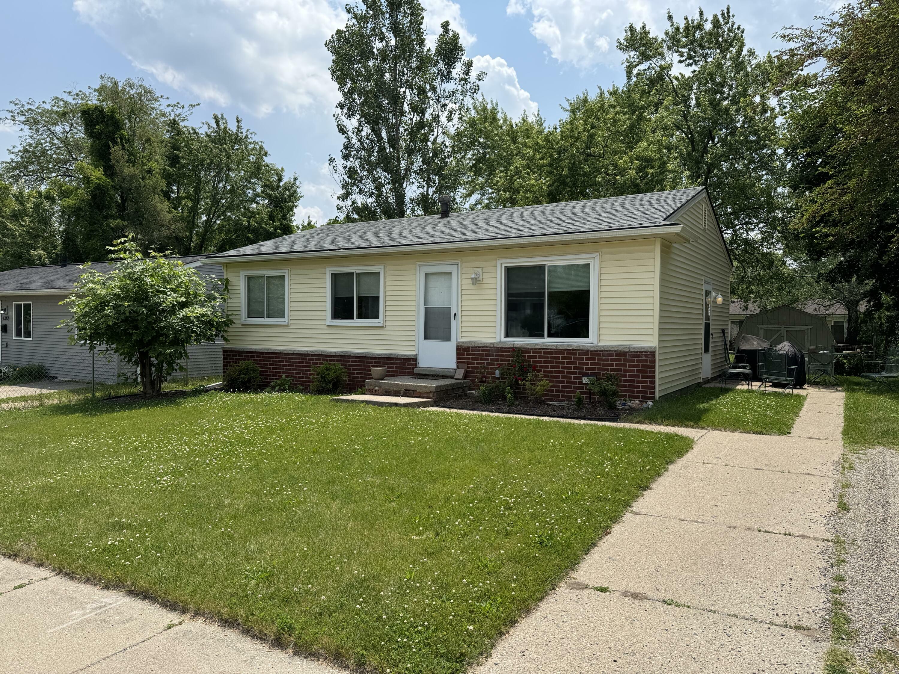 Property Photo: 1332 Andrea Street MI 48198