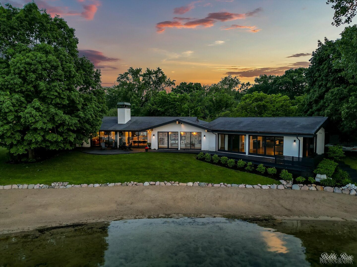 Property Photo: 2140 Shore Drive IL 60014
