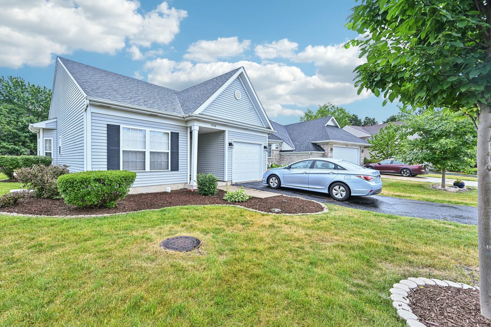 Property Photo: 1928 Lakeside Drive IL 60538
