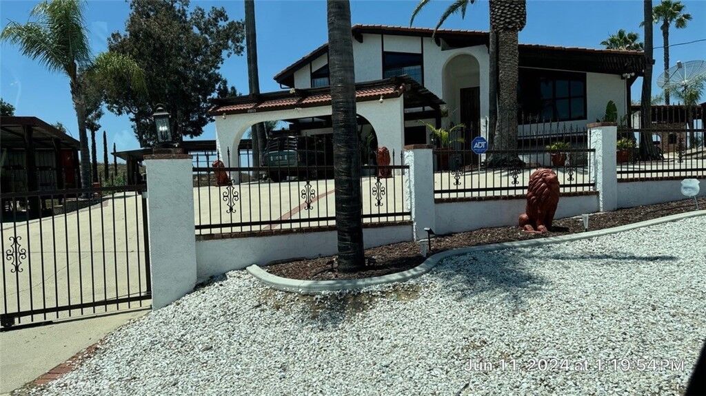 Property Photo:  20515 Bushton Place  CA 92570 