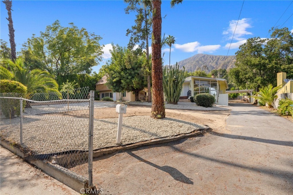 Property Photo: 181 E Alegria Avenue CA 91024