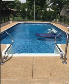 Property Photo: 6481 Westway Road MO 63109