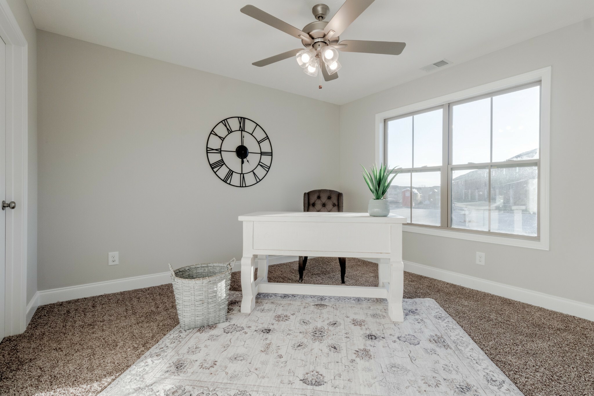 Property Photo: 1000 Henry Place Blvd 805 TN 37042