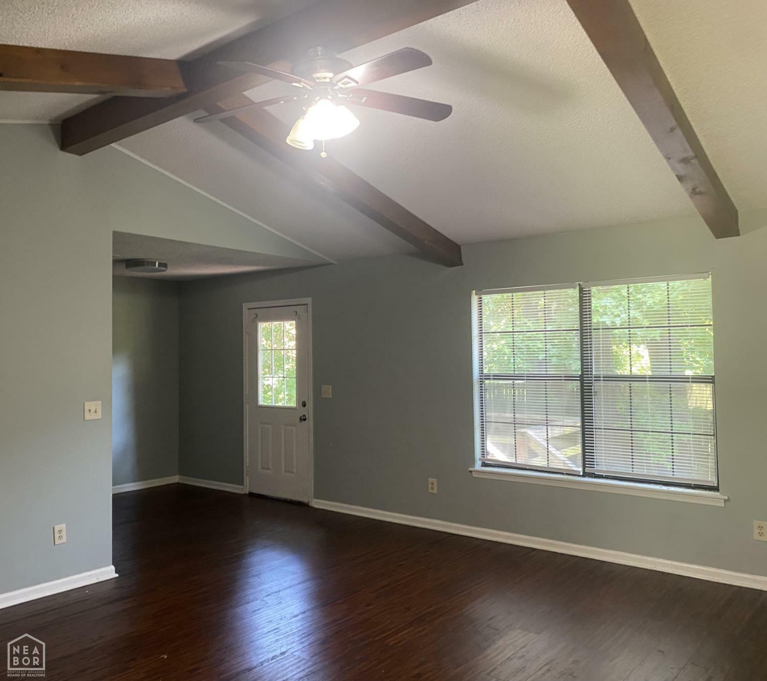 Property Photo: 1202 Madera AR 72401