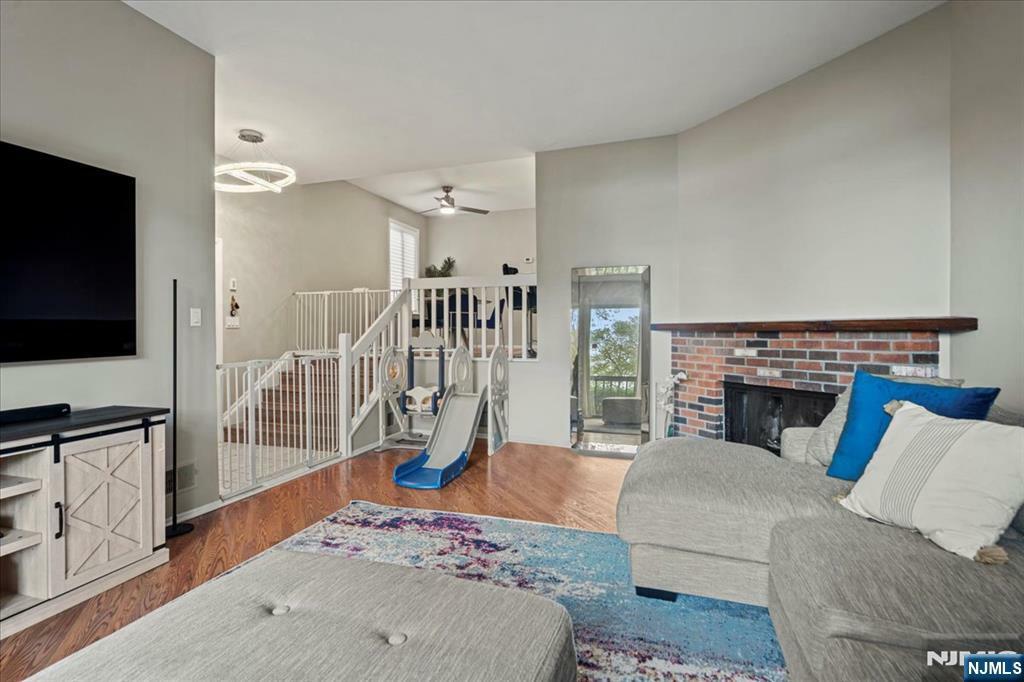 Property Photo:  178 Sandcastle Key  NJ 07094 
