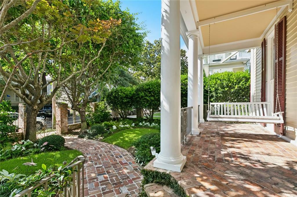 Property Photo: 1907 Octavia Street LA 70115