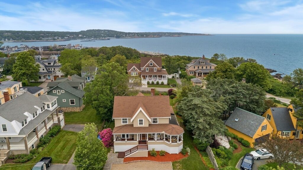 Property Photo:  5 Allen Ave  MA 01966 