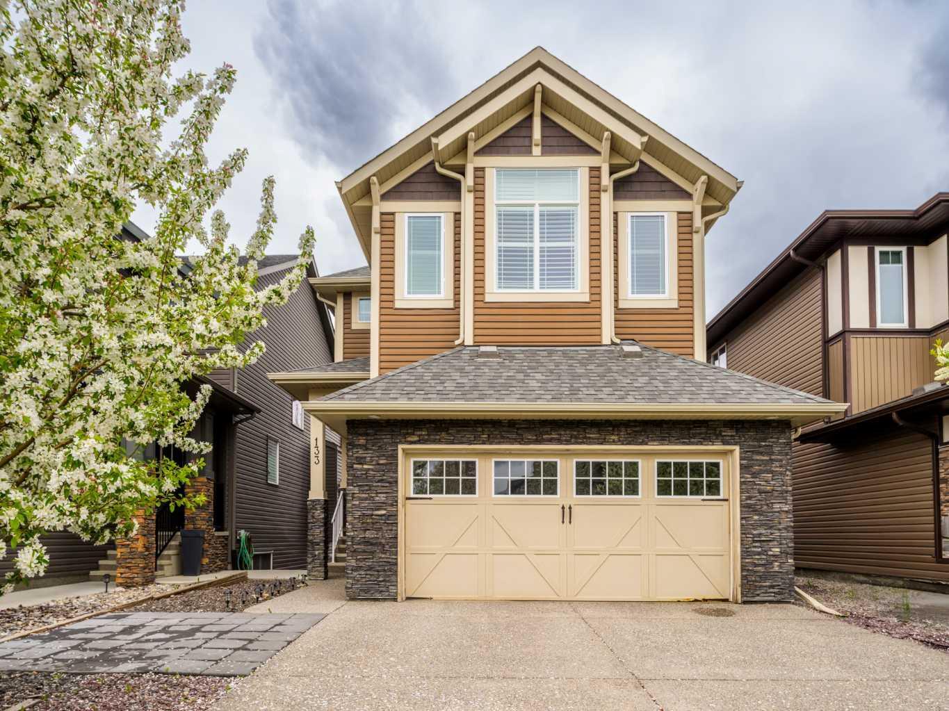 Property Photo: 133 Cougar Ridge Close SW AB T3H 0V4