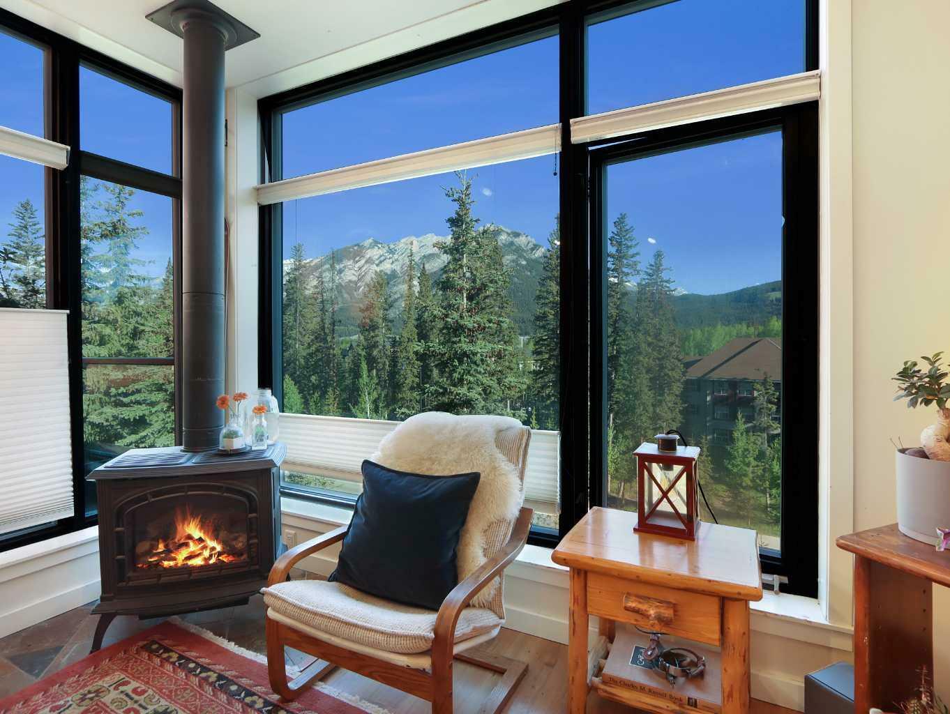 Property Photo: 113 Cave Avenue 204 AB T1L 1A0