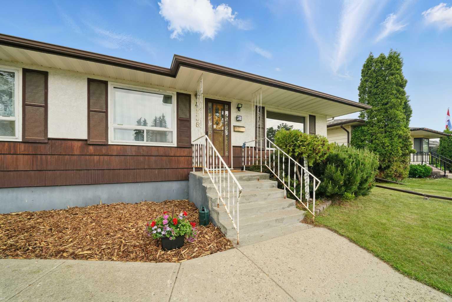 Property Photo: 4138 35 Street AB T4N 0P8
