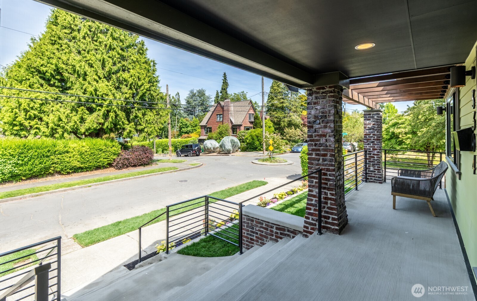 Property Photo: 3304 37th Avenue S WA 98144