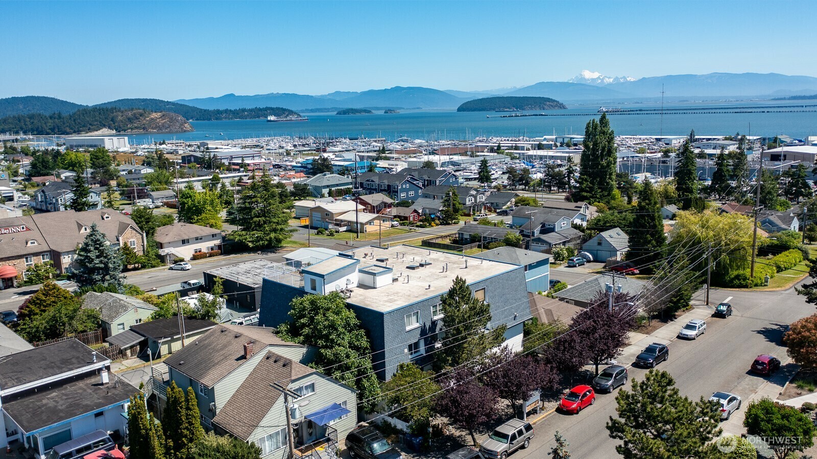 910  34th Street 302  Anacortes WA 98221 photo