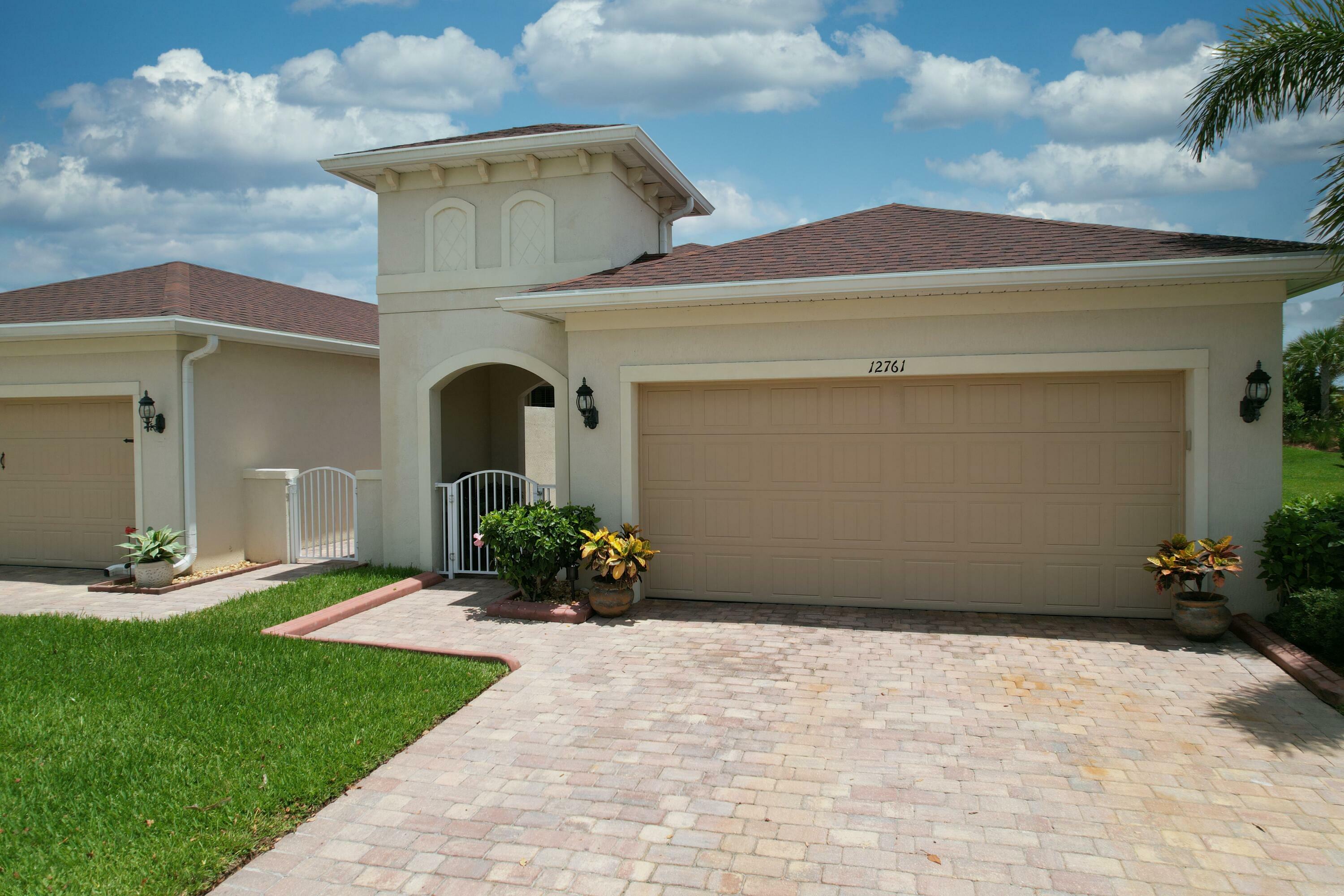 Property Photo: 12761 SW Gingerline Drive FL 34987