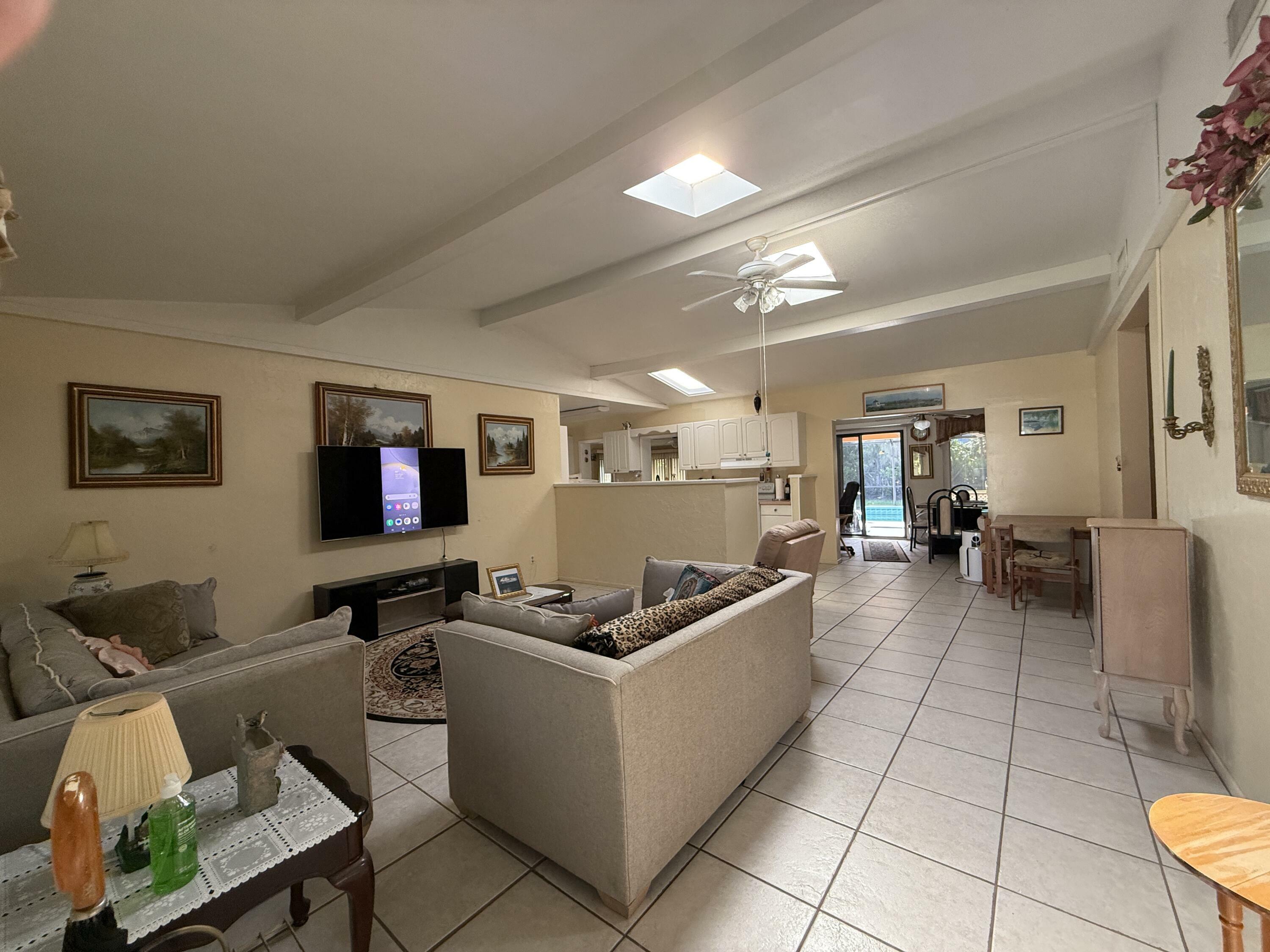 Property Photo: 1810 Eucalyptus Avenue FL 34949