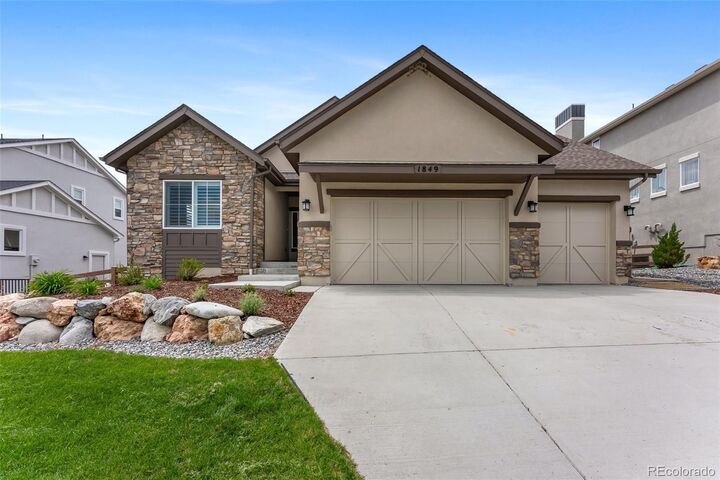 Property Photo:  1849 Clayhouse Drive  CO 80921 