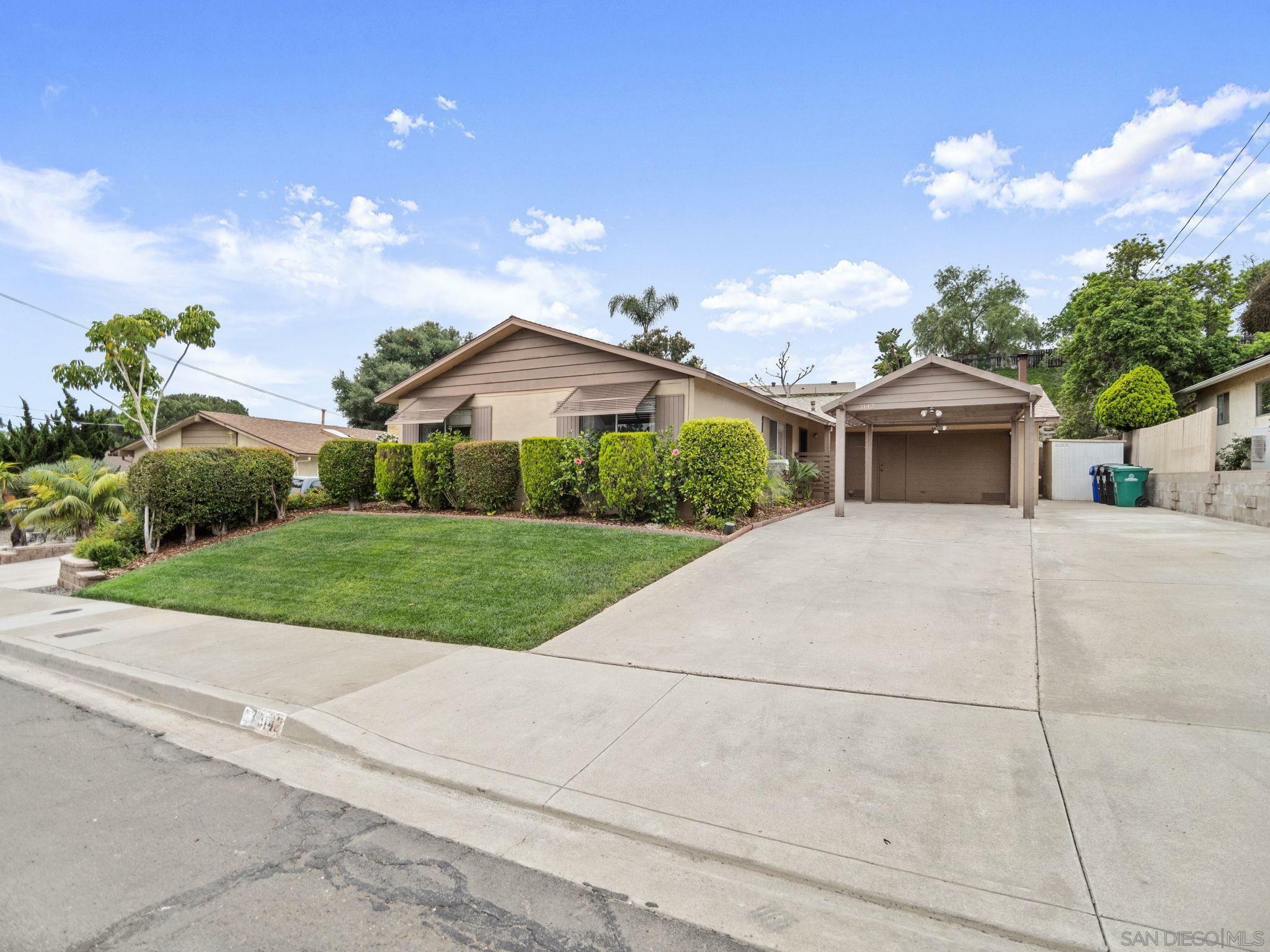 Property Photo: 3142 Mount Acmar Ct CA 92111
