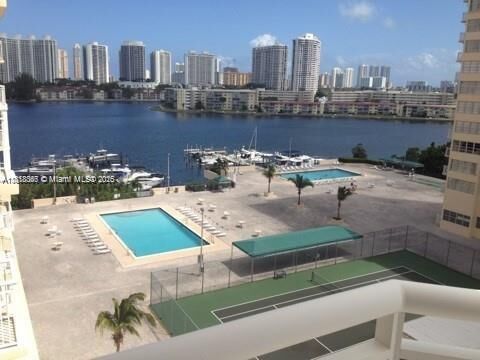 Property Photo:  18051 Biscayne Blvd 803  FL 33161 