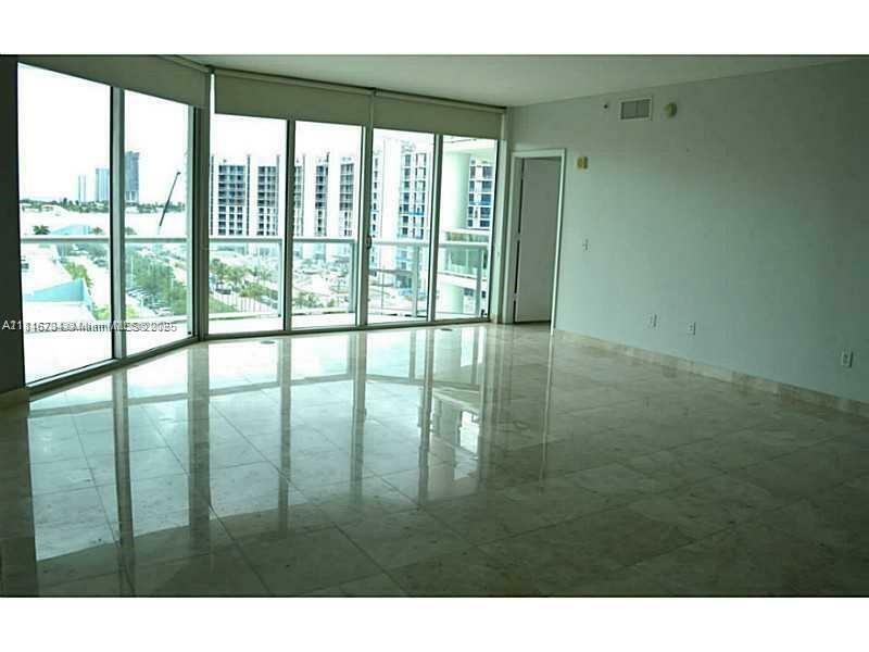 Property Photo: 3131 NE 188th St 2-906 FL 33180