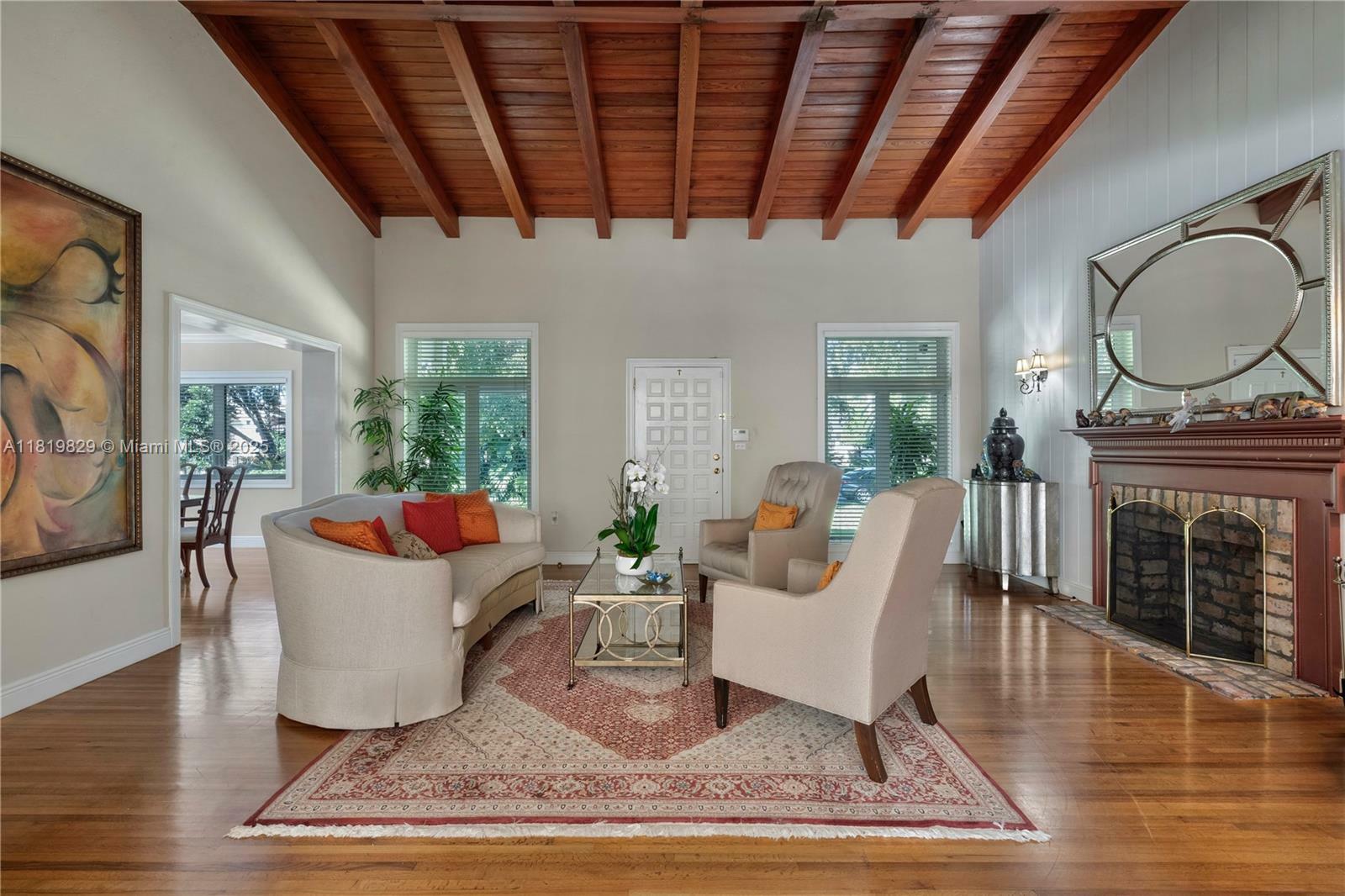 Property Photo: 1270 Mariola Ct FL 33134