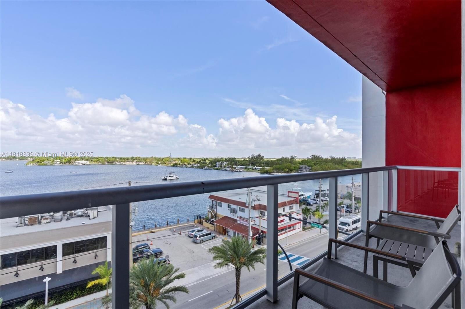 Property Photo:  777 N Ocean Dr N529  FL 33019 