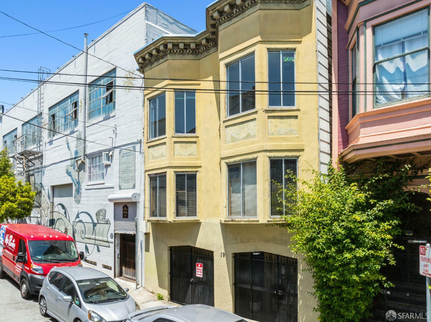 Property Photo: 19 Moss Street CA 94103